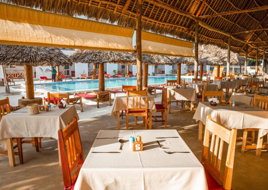 AHG SUN BAY MLILILE BEACH HOTEL 16