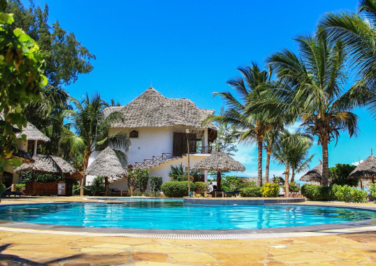 AHG WARIDI BEACH RESORT & SPA 7