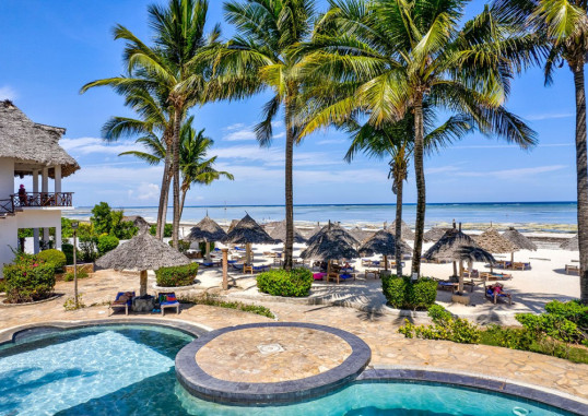 AHG WARIDI BEACH RESORT & SPA 3