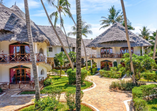 AHG WARIDI BEACH RESORT & SPA 2