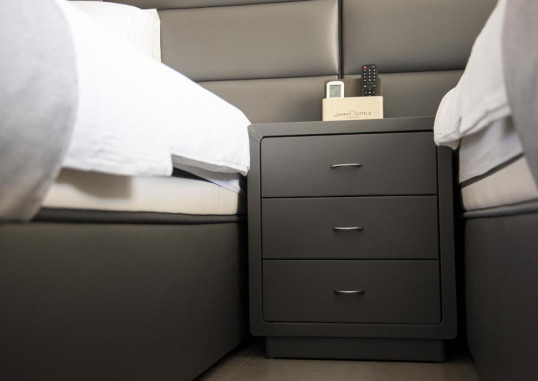 JIMMY'S SUITES 25