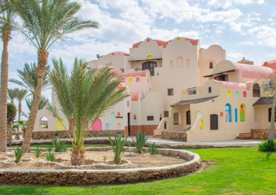 PROTELS CRYSTAL BEACH RESORT 2
