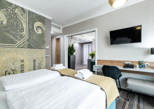 PERFECT HOTEL 15