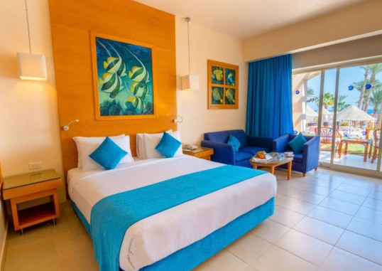 Deluxe Beach Front Room 1