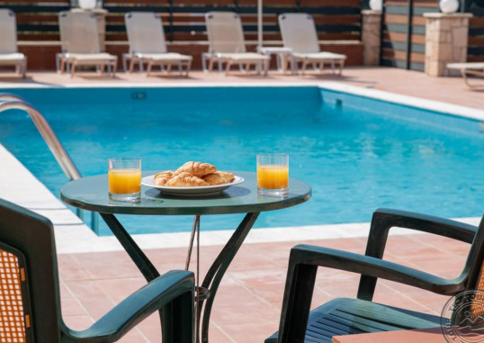 GOLDEN VALENTIN APARTMENTS 6