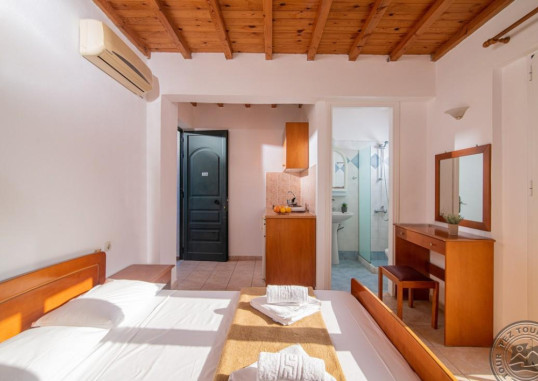 GOLDEN VALENTIN APARTMENTS 9