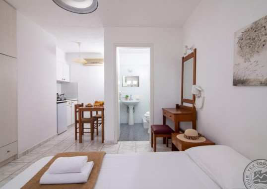 GOLDEN VALENTIN APARTMENTS 25