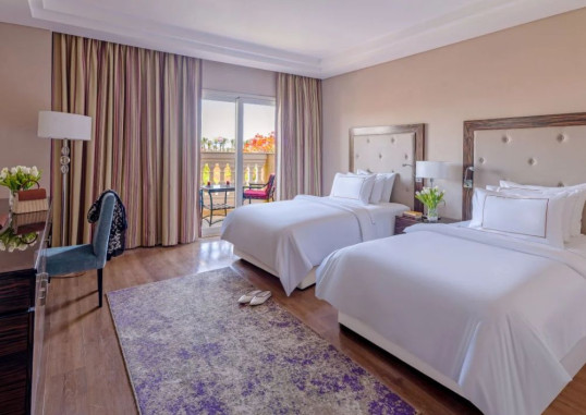 Deluxe Suite Aqua 2
