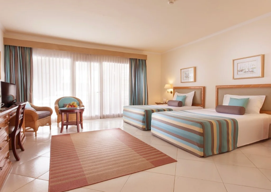 Superior Courtyard View Room 1