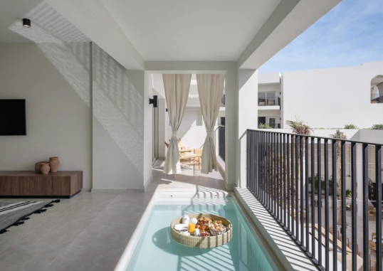 Signature Suite Sea View 2