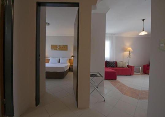 SMART HOLIDAY HOTEL 3