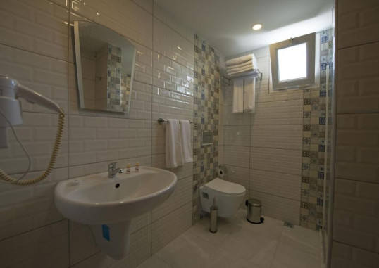 SMART HOLIDAY HOTEL 5