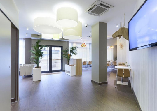 HOTEL KYRIAD PARIS 18 - PORTE DE CLIGNANCOURT - MONTMARTRE 13