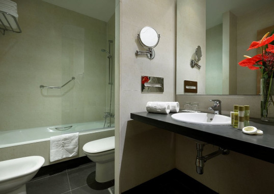 EUROSTARS LUCENTUM 12