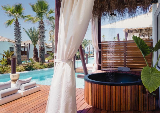 STELLA ISLAND LUXURY RESORT & SPA 9