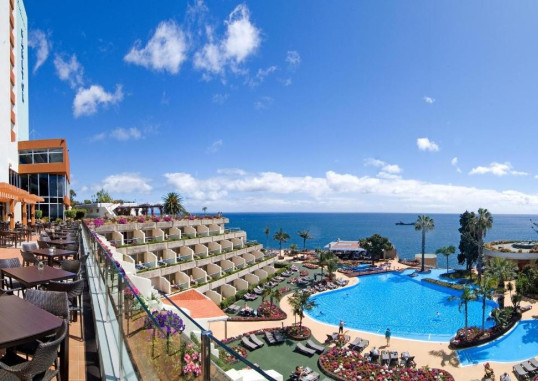 PESTANA CARLTON MADEIRA PREMIUM OCEAN RESORT 1