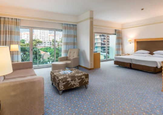 PESTANA CARLTON MADEIRA PREMIUM OCEAN RESORT 20
