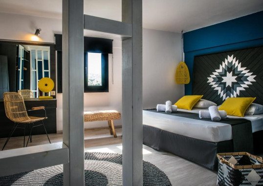 INDIGO INN 18