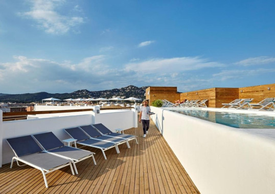 HOTEL DELAMAR (ADULTS ONLY) 3