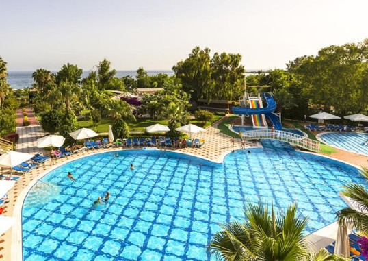 LYCUS BEACH HOTEL 24