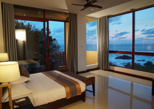 SOORIYA RESORT & SPA 9