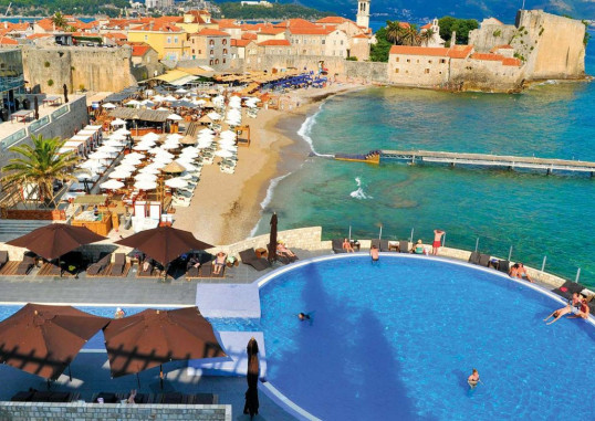 AVALA RESORT & VILLAS 1