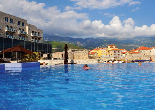 AVALA RESORT & VILLAS 4