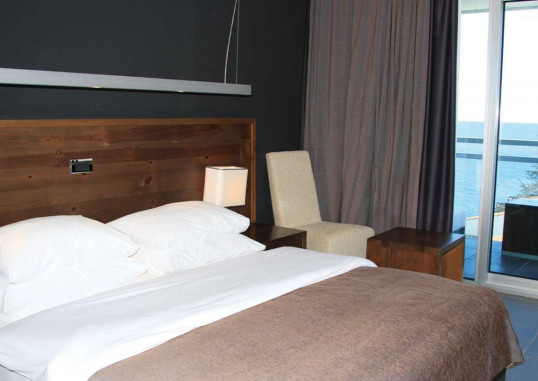 AVALA RESORT & VILLAS 8