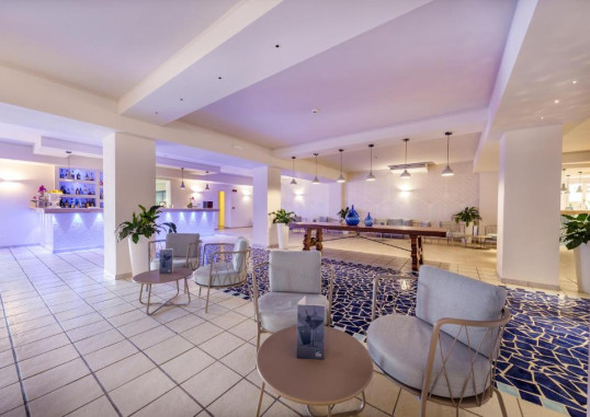 BLU HOTEL LACONIA VILLAGE 10