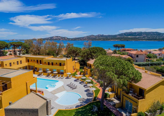 BLU HOTEL LACONIA VILLAGE 4