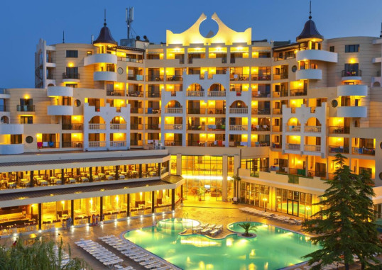 IMPERIAL RESORT 12
