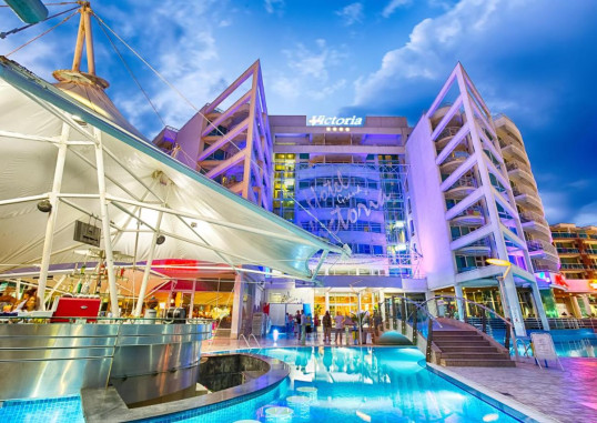 GRAND VICTORIA 1