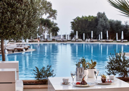 GRECIAN PARK 13