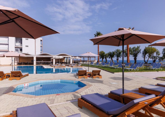 MALIA BAY BEACH HOTEL & BUNGALOWS 7