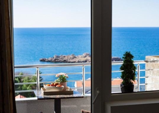 VANTY VILLA BY AYCON 1