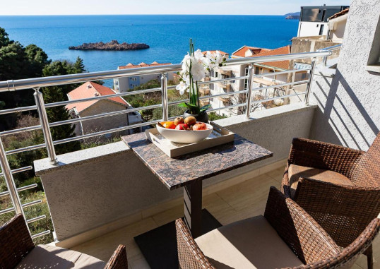 VANTY VILLA BY AYCON 3
