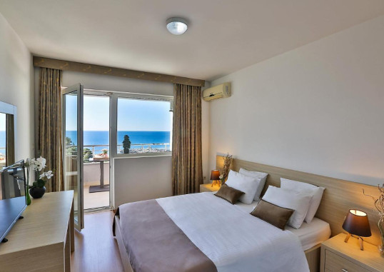 VANTY VILLA BY AYCON 4