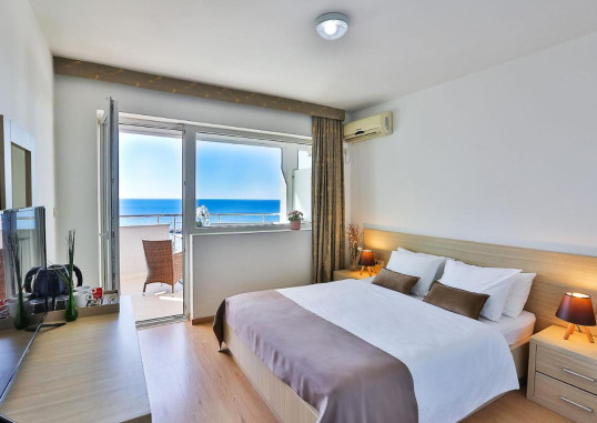 VANTY VILLA BY AYCON 7