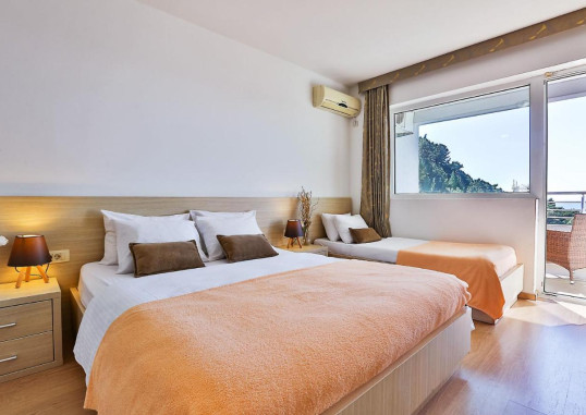 VANTY VILLA BY AYCON 12