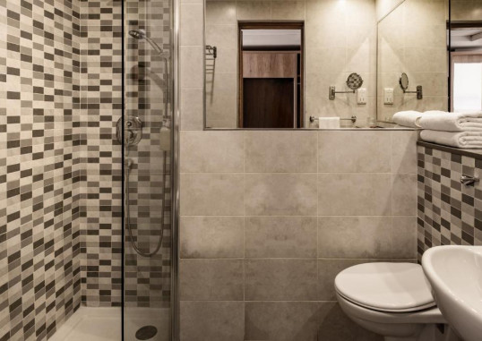 QAWRA PALACE HOTEL 13