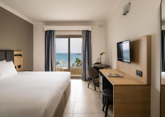 QAWRA PALACE HOTEL 10