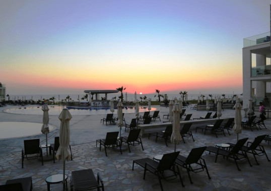 AMPHORA HOTEL & SUITES 5