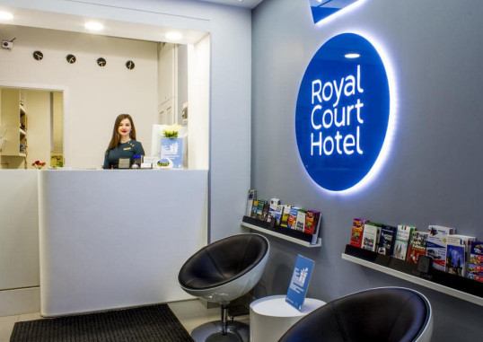 ROYAL COURT HOTEL 5