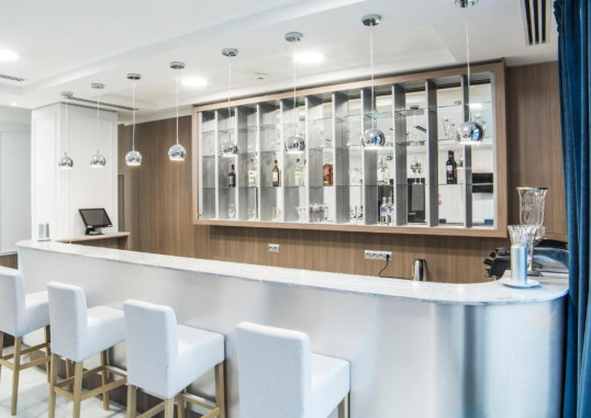 HOTEL URBI 11