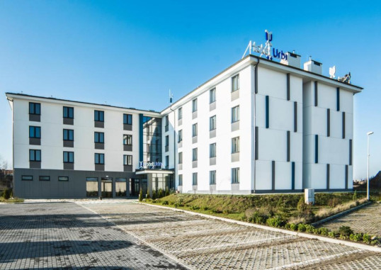 HOTEL URBI 1