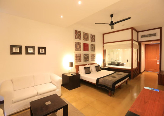 THE BLUE WATER RESORT & SPA 28