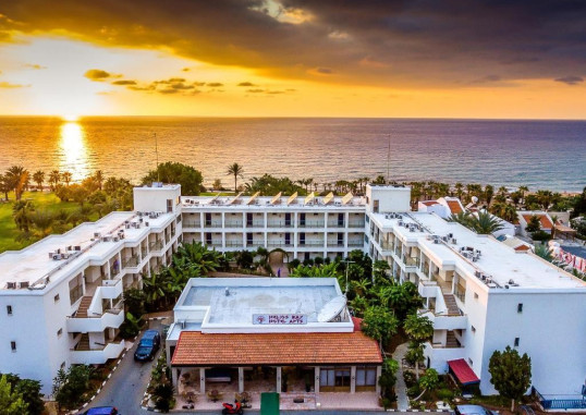 HELIOS BAY HOTEL AND SUITES 5