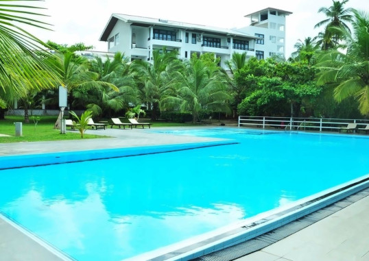 LAGOON PARADISE BEACH RESORT 3