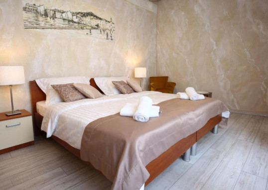 LUXURY LIDIJA ROOMS 1