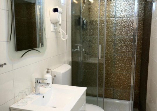 LUXURY LIDIJA ROOMS 5